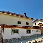 “александър”