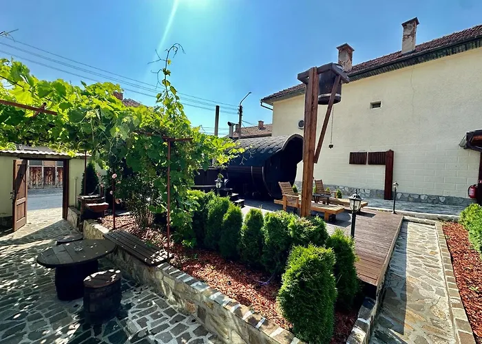 “александър”